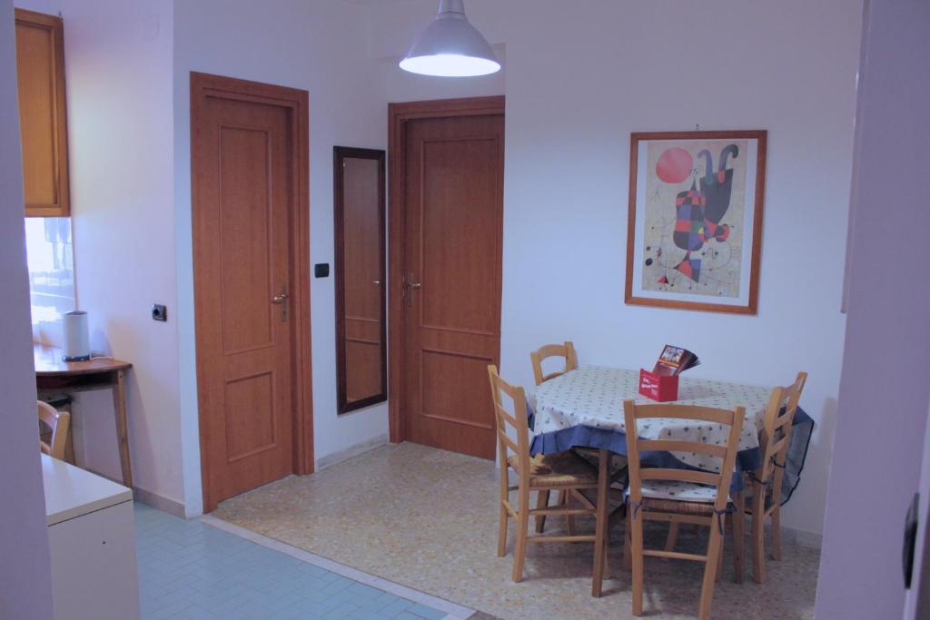 Tourist House Roma Aparthotel Rum bild