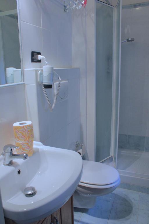 Tourist House Roma Aparthotel Rum bild